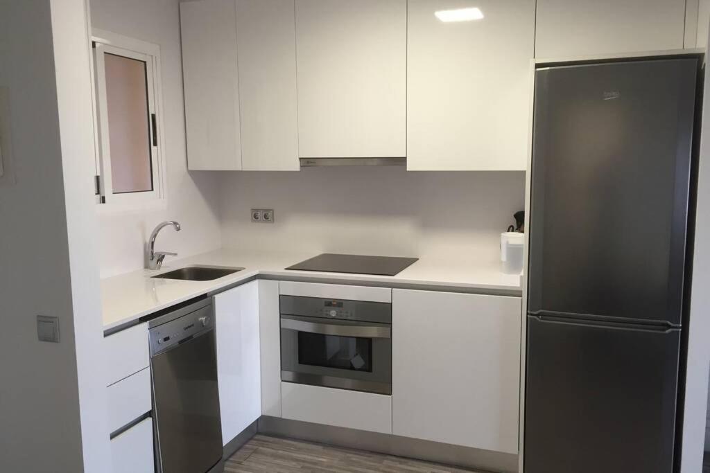 Apartamento Con Vistas Al Mar En 캠브릴스 외부 사진