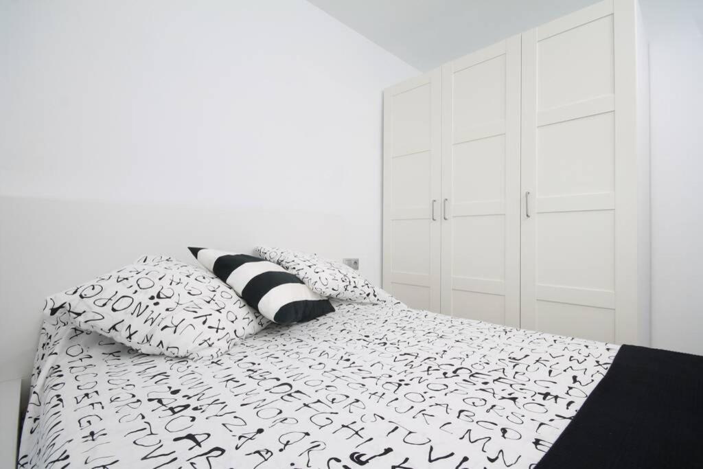 Apartamento Con Vistas Al Mar En 캠브릴스 외부 사진