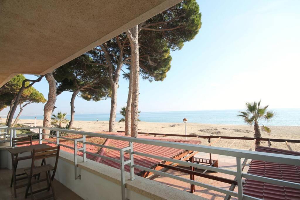Apartamento Con Vistas Al Mar En 캠브릴스 외부 사진